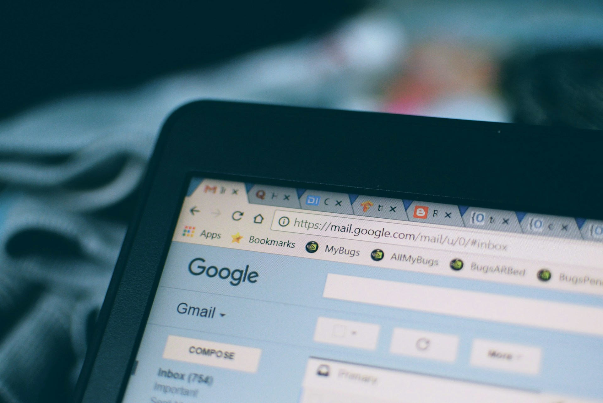 What is Favicon Logo